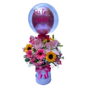 Box com flores e balão personalizado